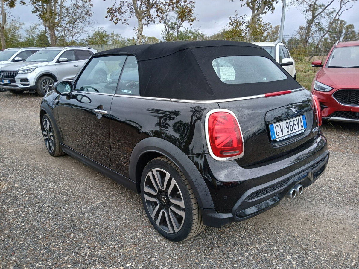MINI Mini Cabrio 2.0 Cooper S Resolute Cabrio (6)