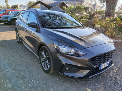 Ford Focus Station Wagon 1.5 TDCi 120 CV Start&Stop SW ST Line usata