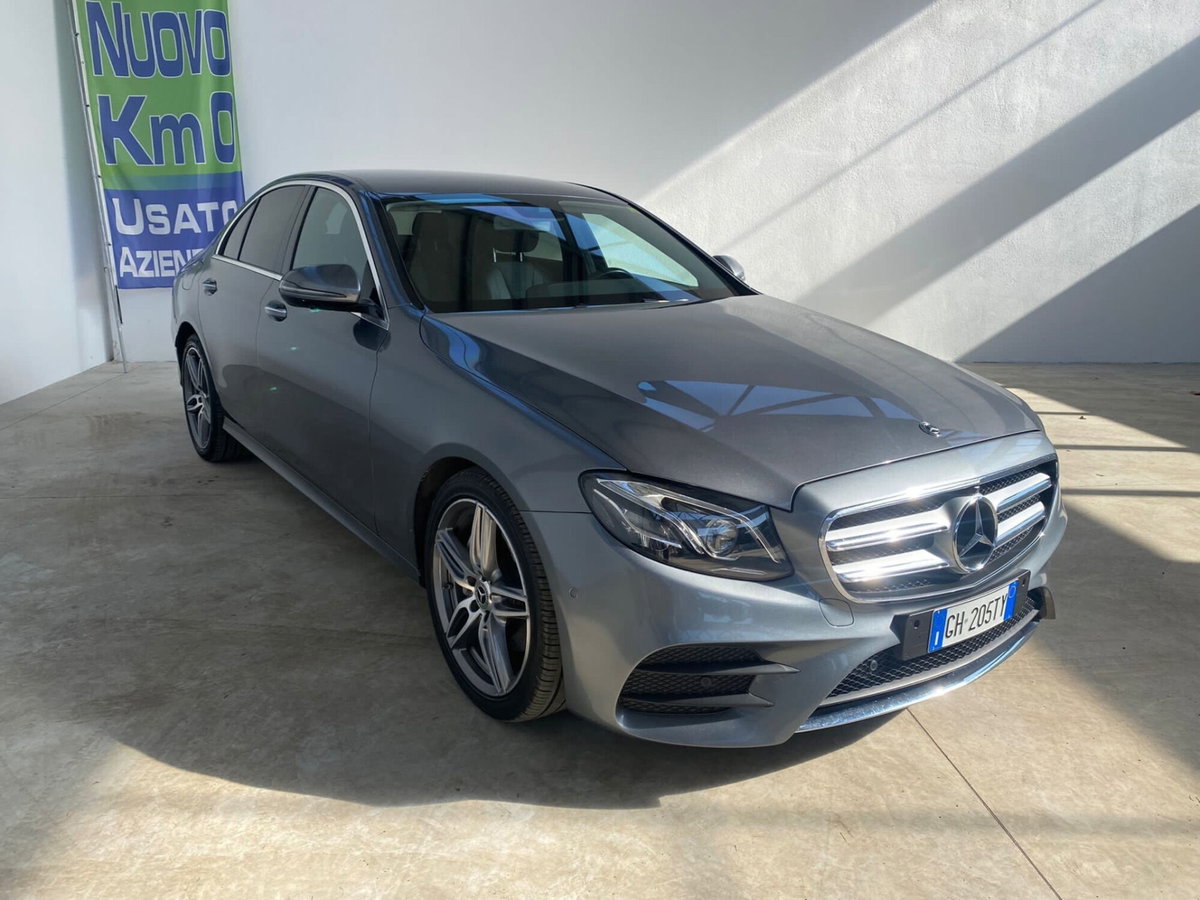 Mercedes-Benz Classe E 220 d Auto Premium Plus (2)