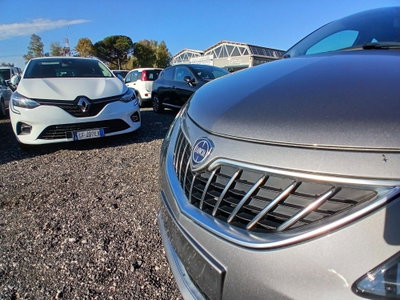 Lancia Ypsilon 1.0 FireFly 5 porte S&S Hybrid Ecochic Silver (11)