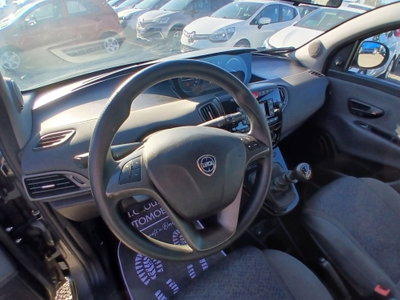 Lancia Ypsilon 1.0 FireFly 5 porte S&S Hybrid Ecochic Silver (17)