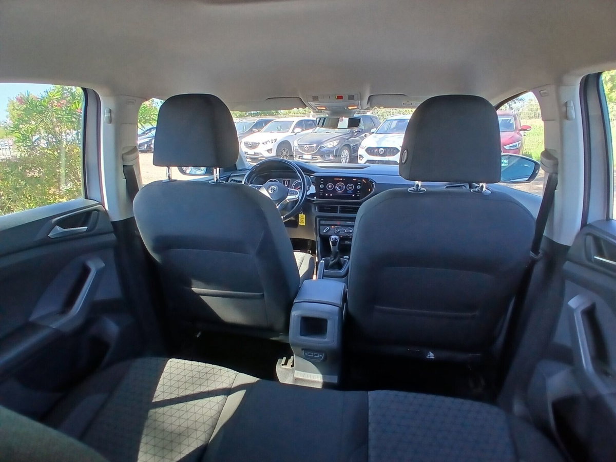 Volkswagen T-Cross 1.6 TDI SCR Advanced BMT (17)