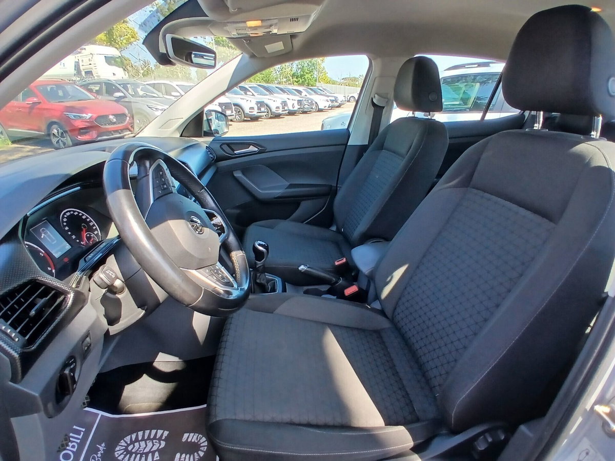 Volkswagen T-Cross 1.6 TDI SCR Advanced BMT (18)
