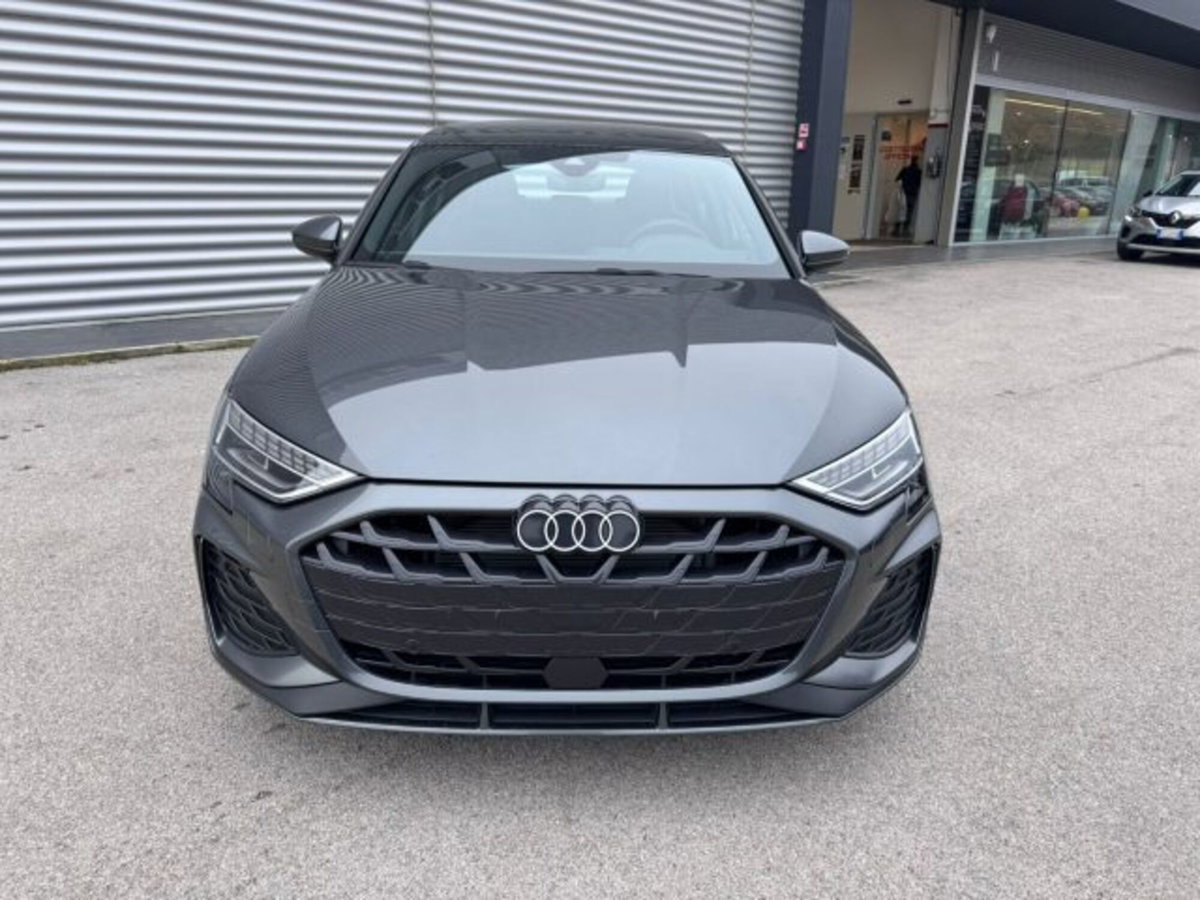 Audi A3 Sportback 35 TDI S line edition (2)