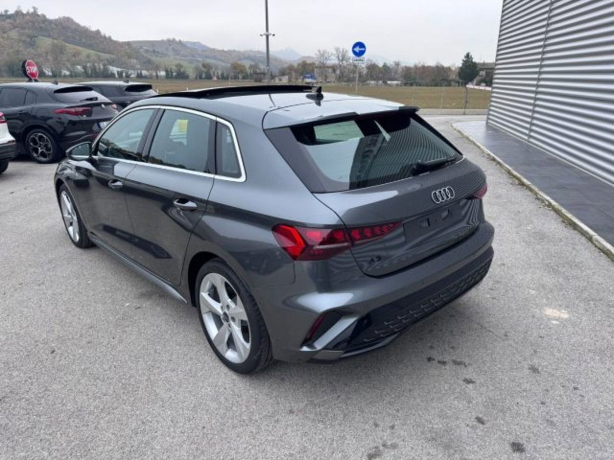 Audi A3 Sportback 35 TDI S line edition (7)