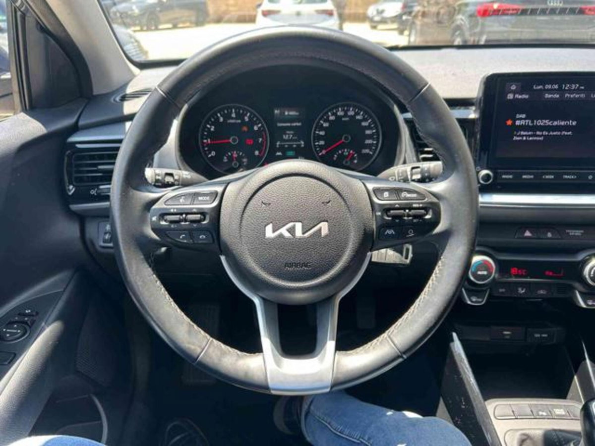 Kia Stonic 1.0 t-gdi Style (9)