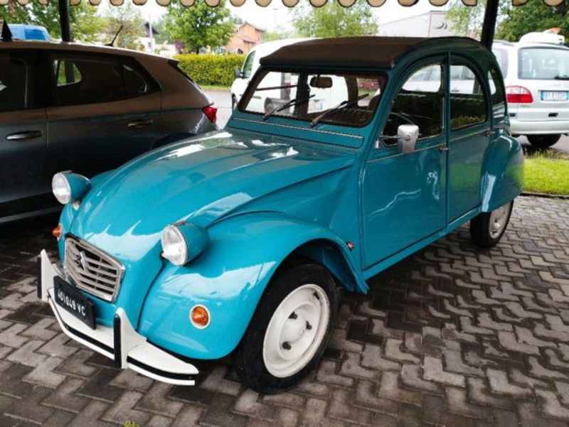 Citroen 2CV 6 Special