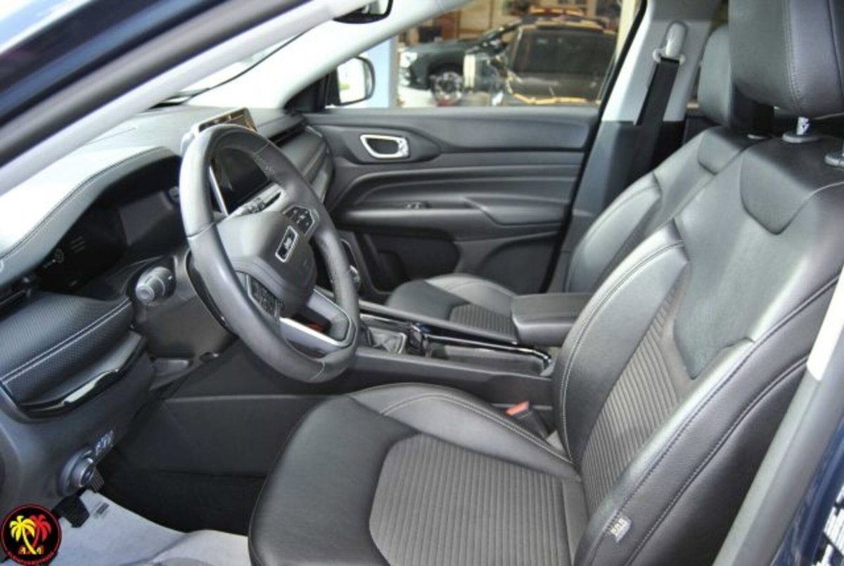 Jeep Compass 1.6 Multijet II 2WD Night Eagle (6)