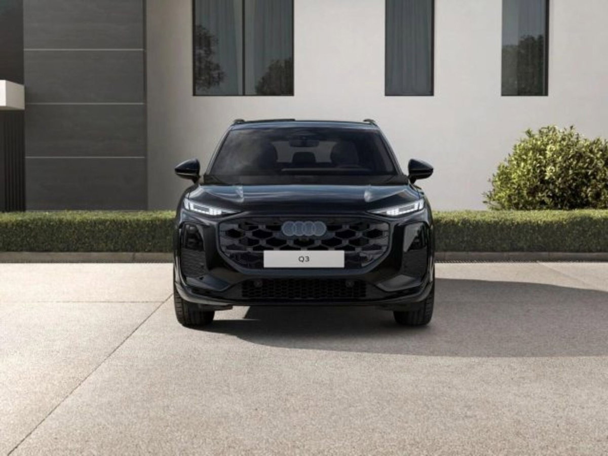 Audi Q3 2.0 TDI 150 CV S tronic S line Edition (4)