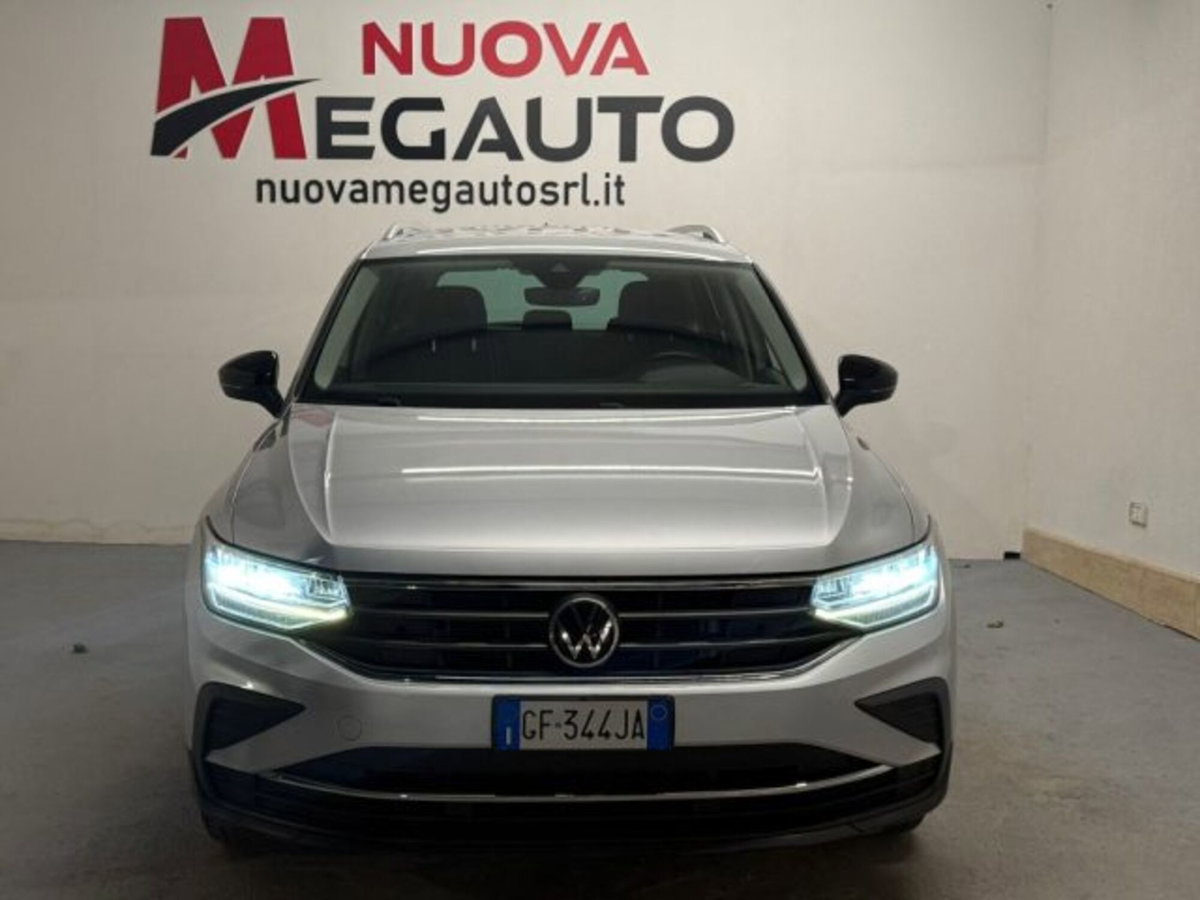 Volkswagen Tiguan 2.0 tdi Life 150cv dsg (3)
