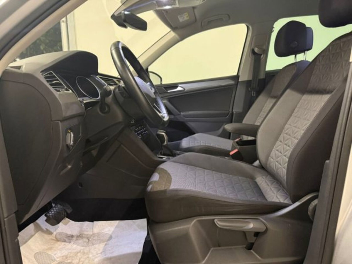 Volkswagen Tiguan 2.0 tdi Life 150cv dsg (8)