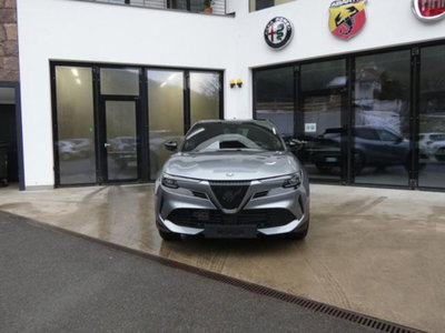 Alfa Romeo Junior 1.2 ibrida Speciale 145cv edct6 (3)