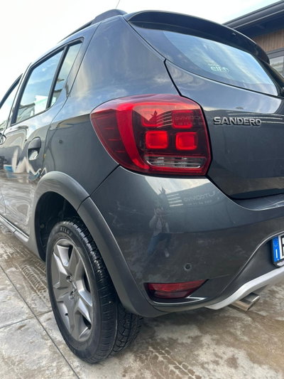 Dacia Sandero Stepway 1.5 dCi 8V 90CV (7)