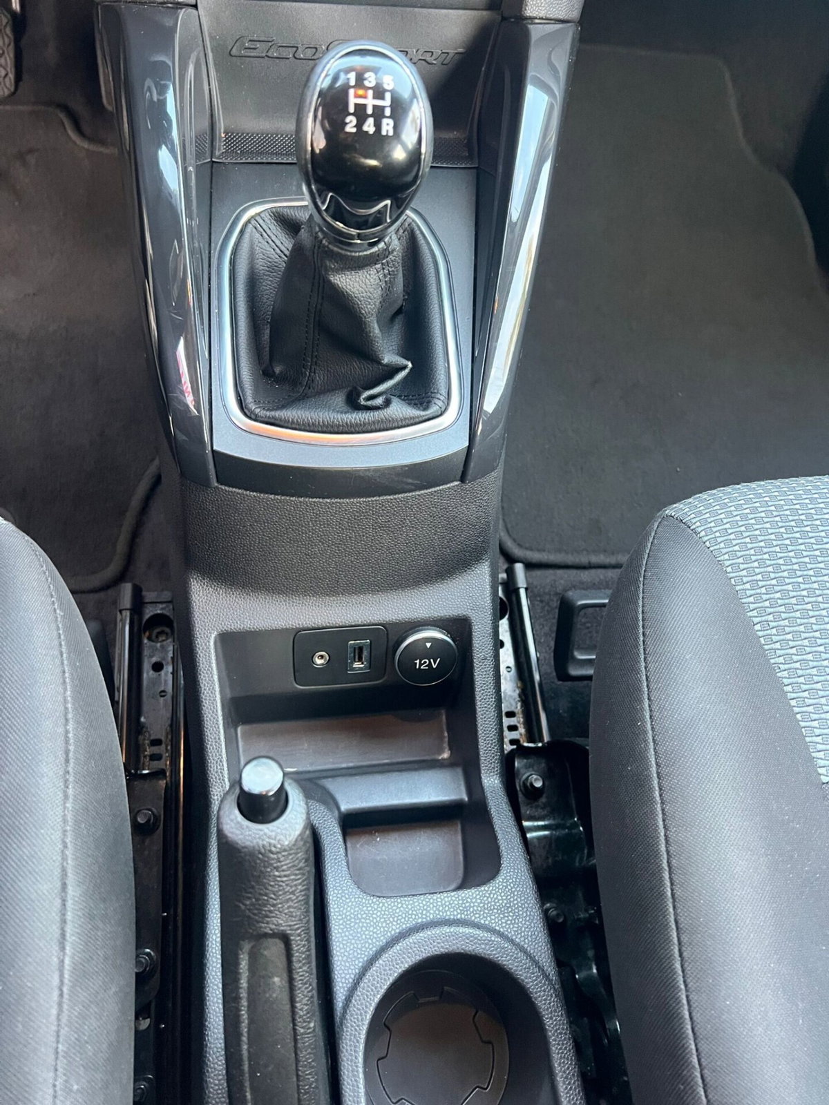 Ford EcoSport 1.5 TDCi 95 CV Titanium S (12)