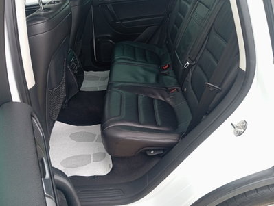 Volkswagen Touareg 3.0 TDI 262 CV tiptronic BlueMotion Technology (13)