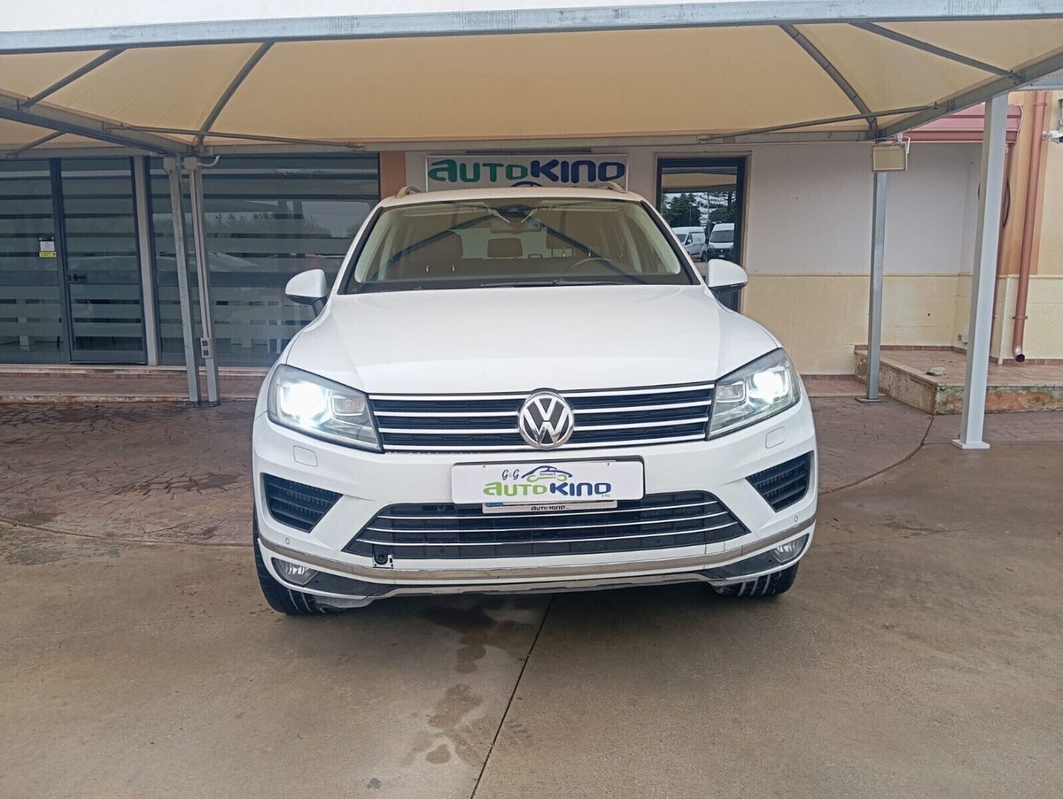 Volkswagen Touareg 3.0 TDI 262 CV tiptronic BlueMotion Technology (2)