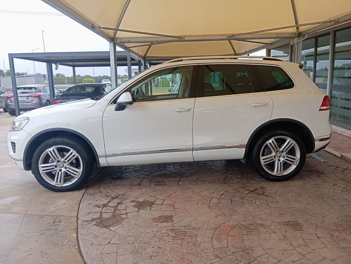 Volkswagen Touareg 3.0 TDI 262 CV tiptronic BlueMotion Technology (4)