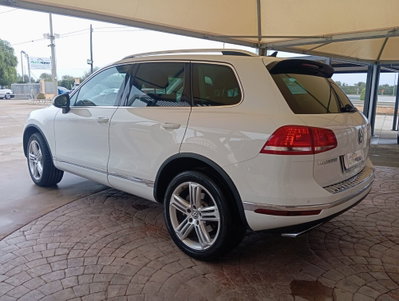 Volkswagen Touareg 3.0 TDI 262 CV tiptronic BlueMotion Technology (8)