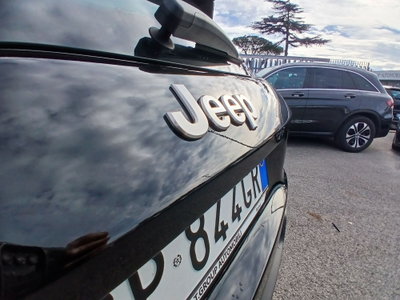 Jeep Avenger 1.2 turbo Summit fwd 100cv (15)