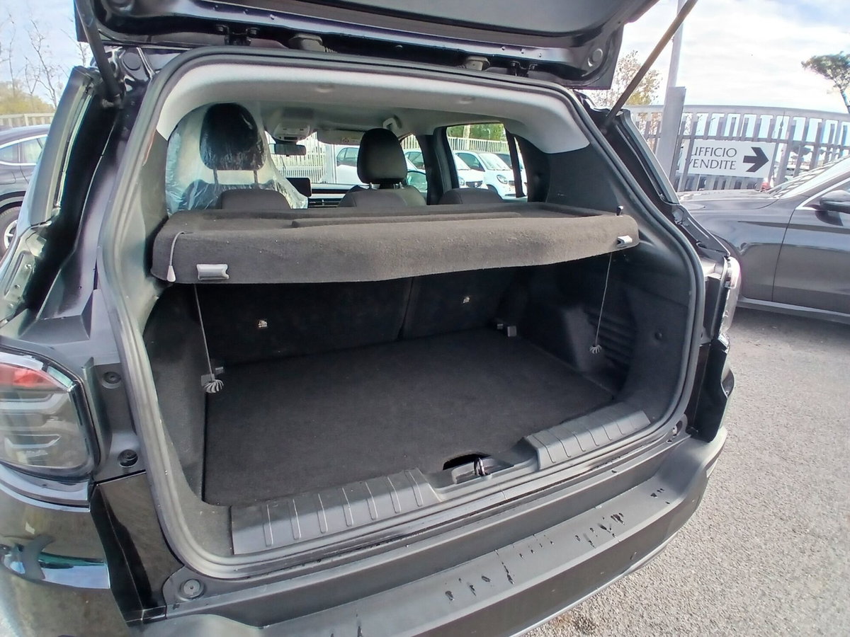 Jeep Avenger 1.2 turbo Summit fwd 100cv (16)