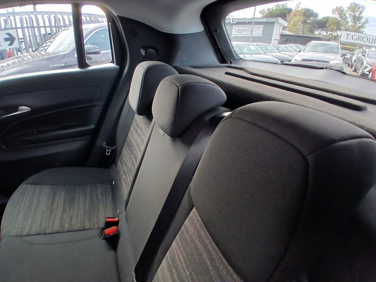 Jeep Avenger 1.2 turbo Summit fwd 100cv (19)