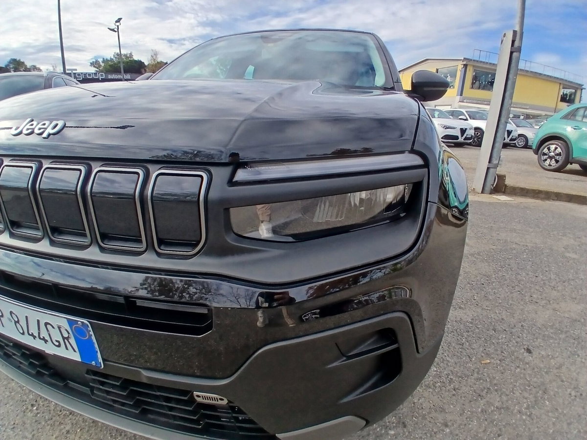 Jeep Avenger 1.2 turbo Summit fwd 100cv (9)