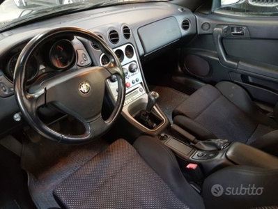 Alfa Romeo Gtv 2.0i JTS 16V cat (14)