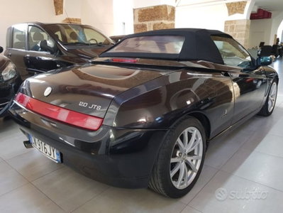Alfa Romeo Gtv 2.0i JTS 16V cat (8)