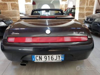 Alfa Romeo Gtv 2.0i JTS 16V cat (9)