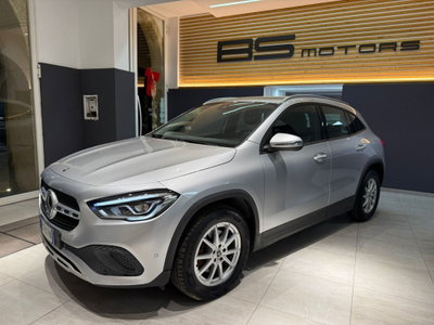 Mercedes-Benz GLA SUV 200 d Business Extra auto (2)