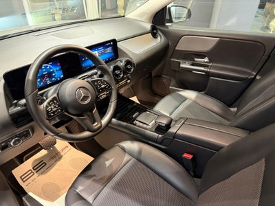 Mercedes-Benz GLA SUV 200 d Business Extra auto (8)