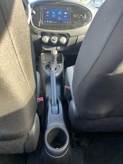 Toyota Aygo X 1.0 VVT-i 72 CV 5p. Undercover S-CVT (16)