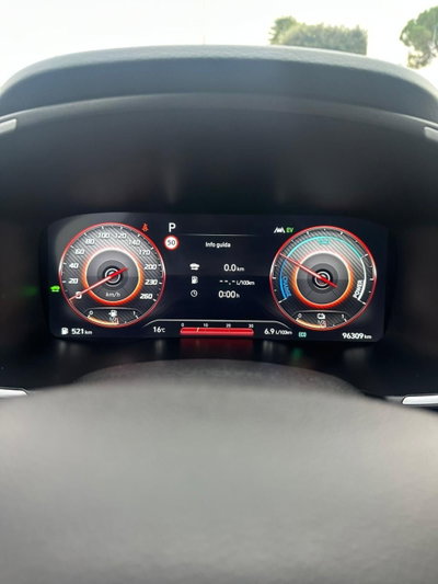 Hyundai Santa Fe 1.6 T-GDI HEV 4WD AT 7p. 20th Anniversary (11)