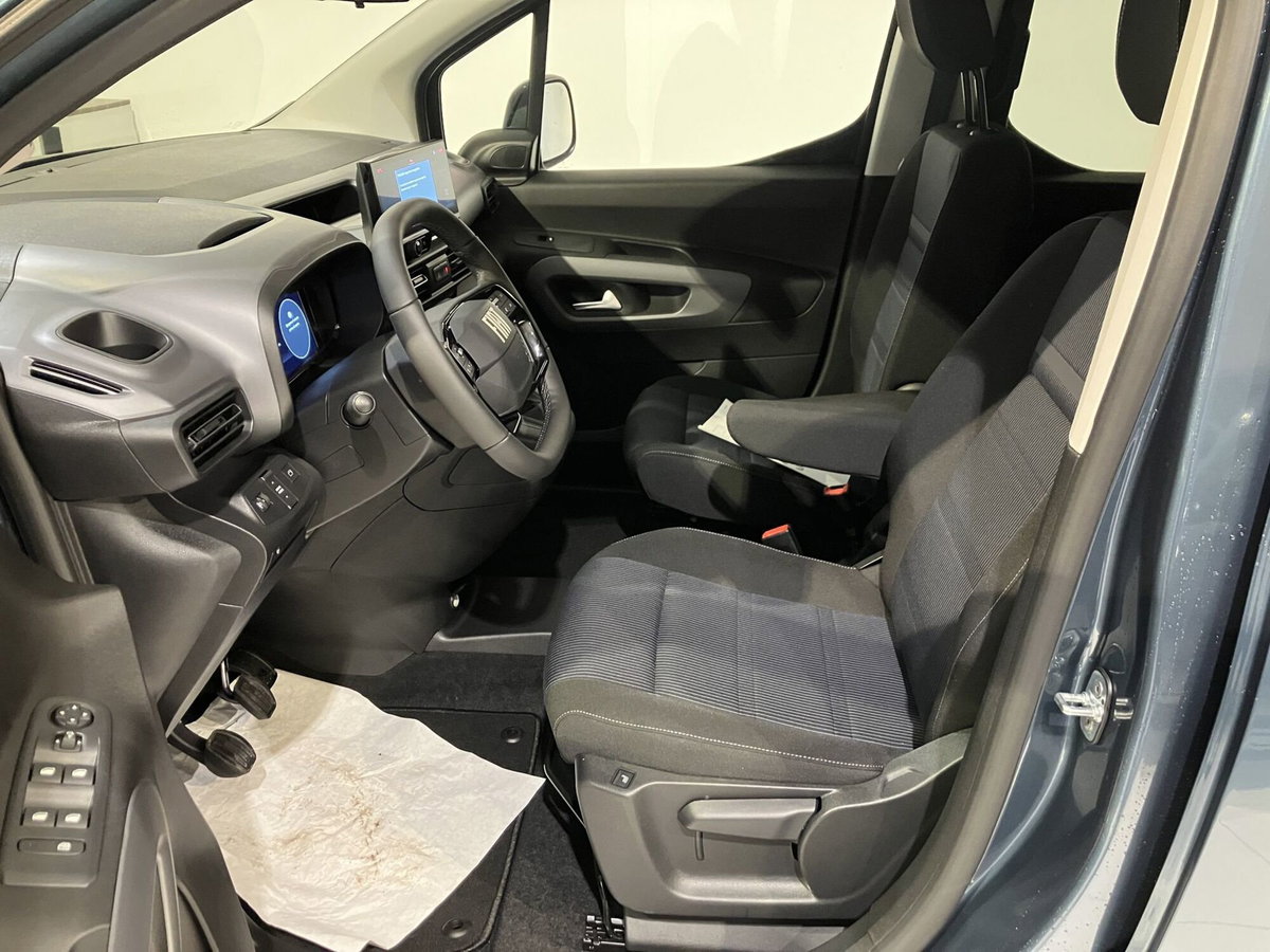 Fiat Doblò Furgone van 1.5 bluehdi 100cv CH1 (12)