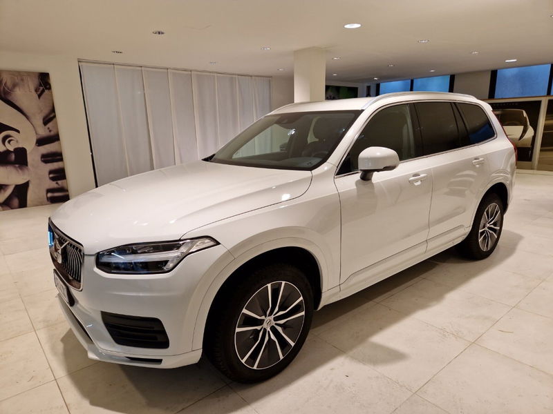 Volvo XC90 B5 (d) AWD Geartronic Momentum Pro