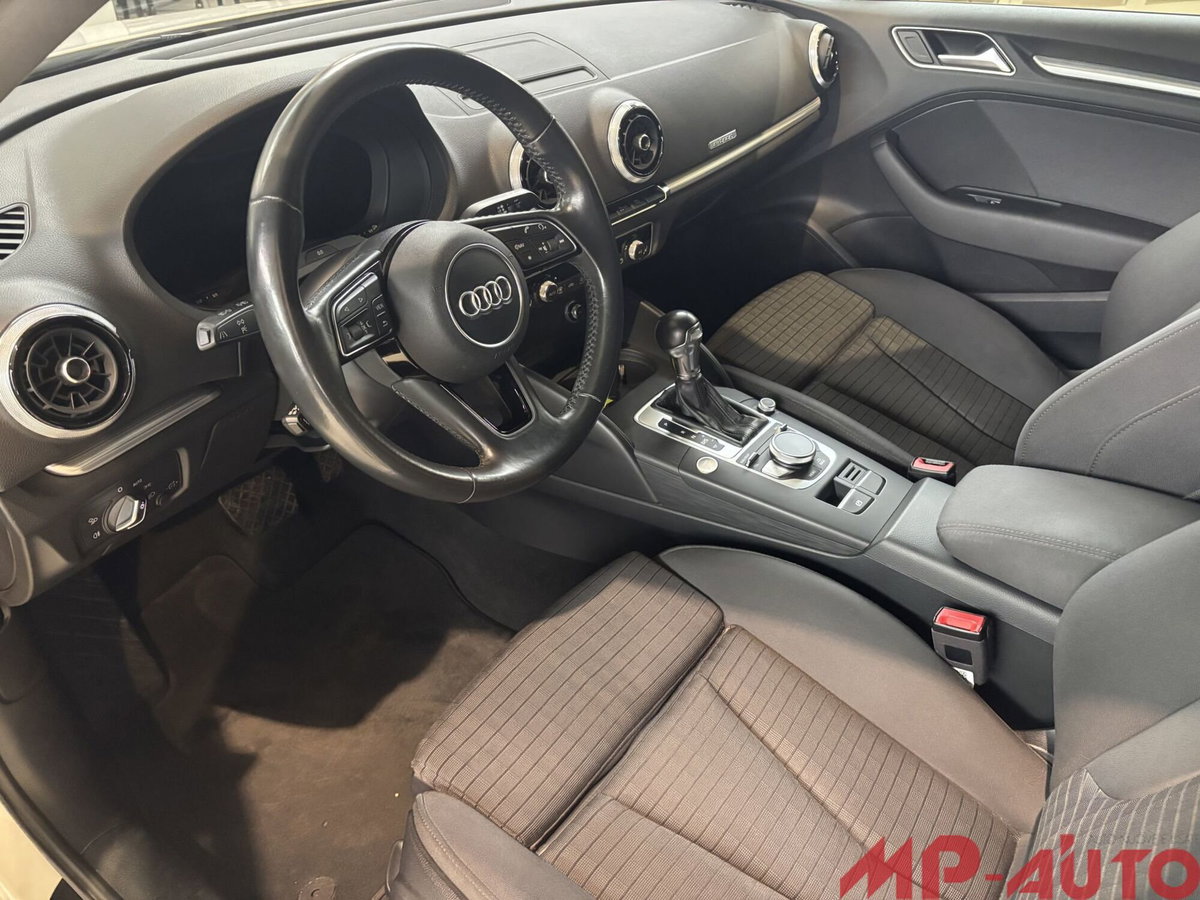 Audi A3 Sportback 1.4 TFSI e-tron S tronic (13)