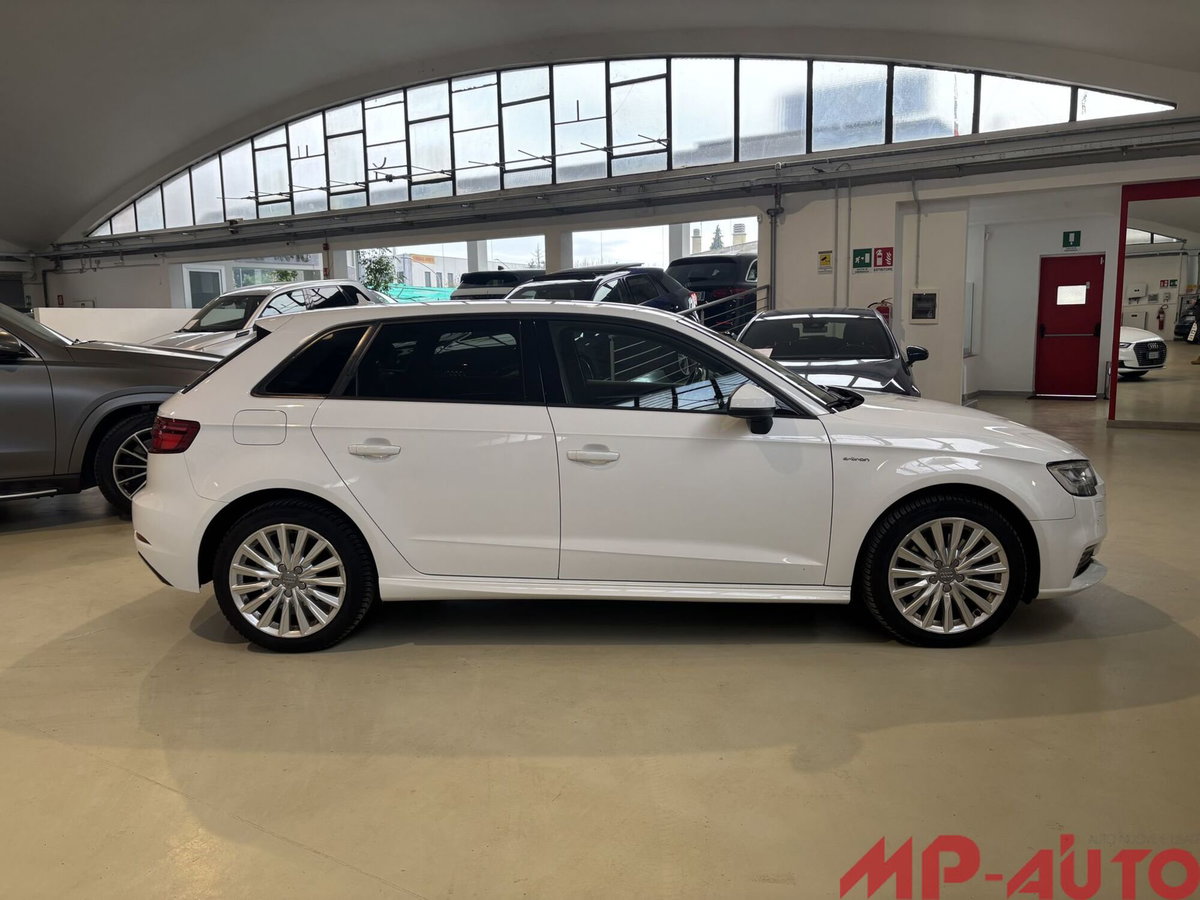 Audi A3 Sportback 1.4 TFSI e-tron S tronic (5)