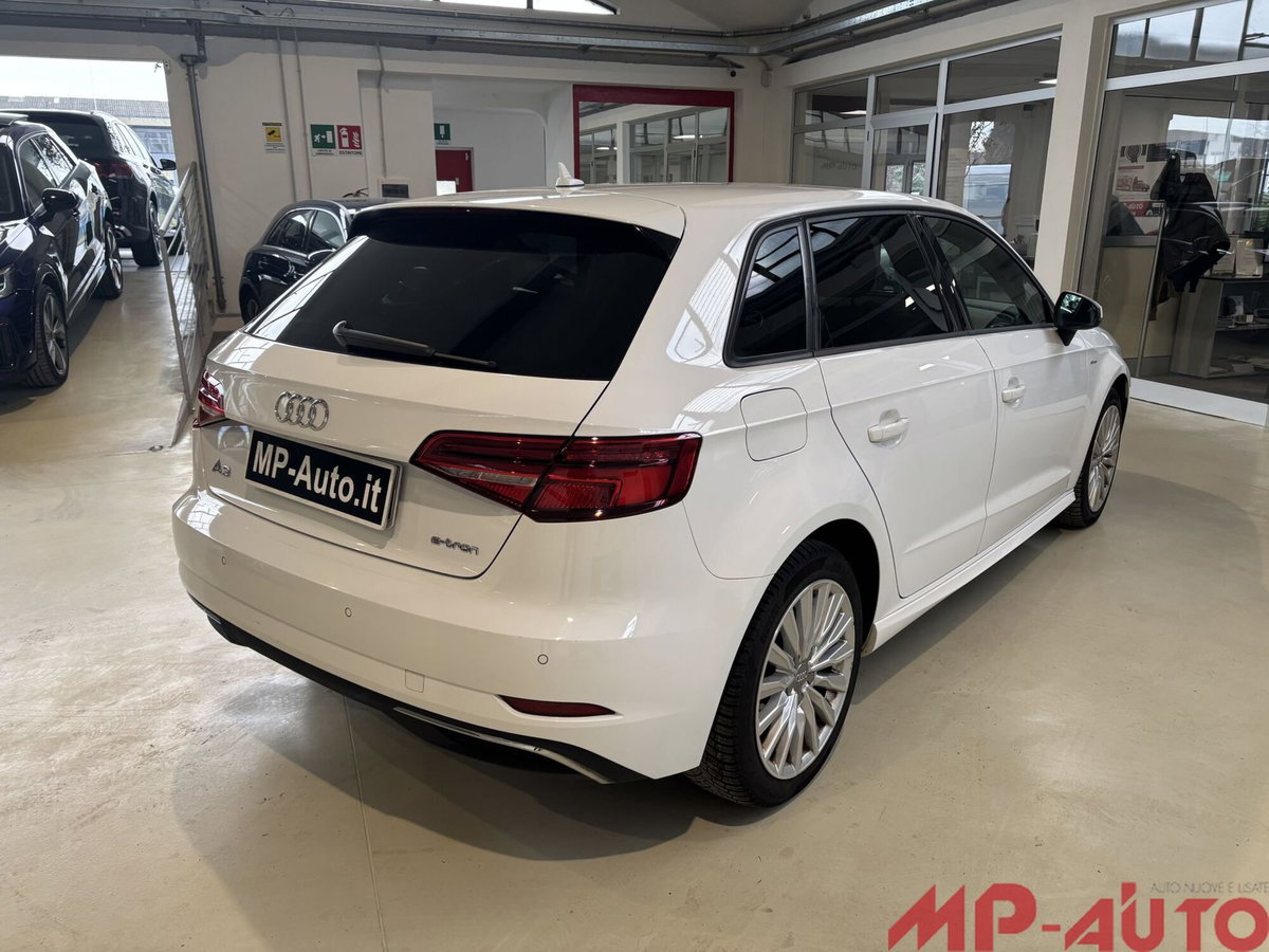 Audi A3 Sportback 1.4 TFSI e-tron S tronic (6)