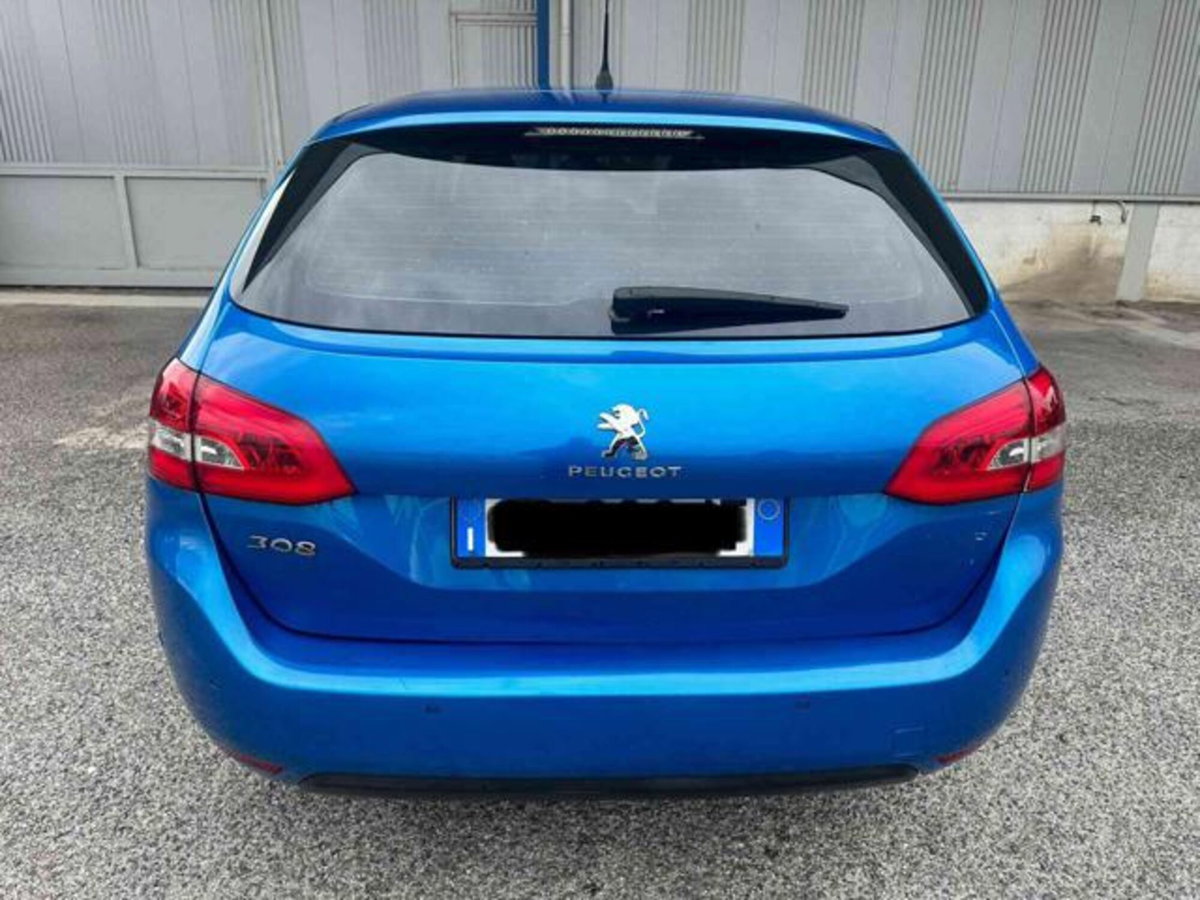 Peugeot 308 SW BlueHDi 130 S&S EAT8 Active Business (10)