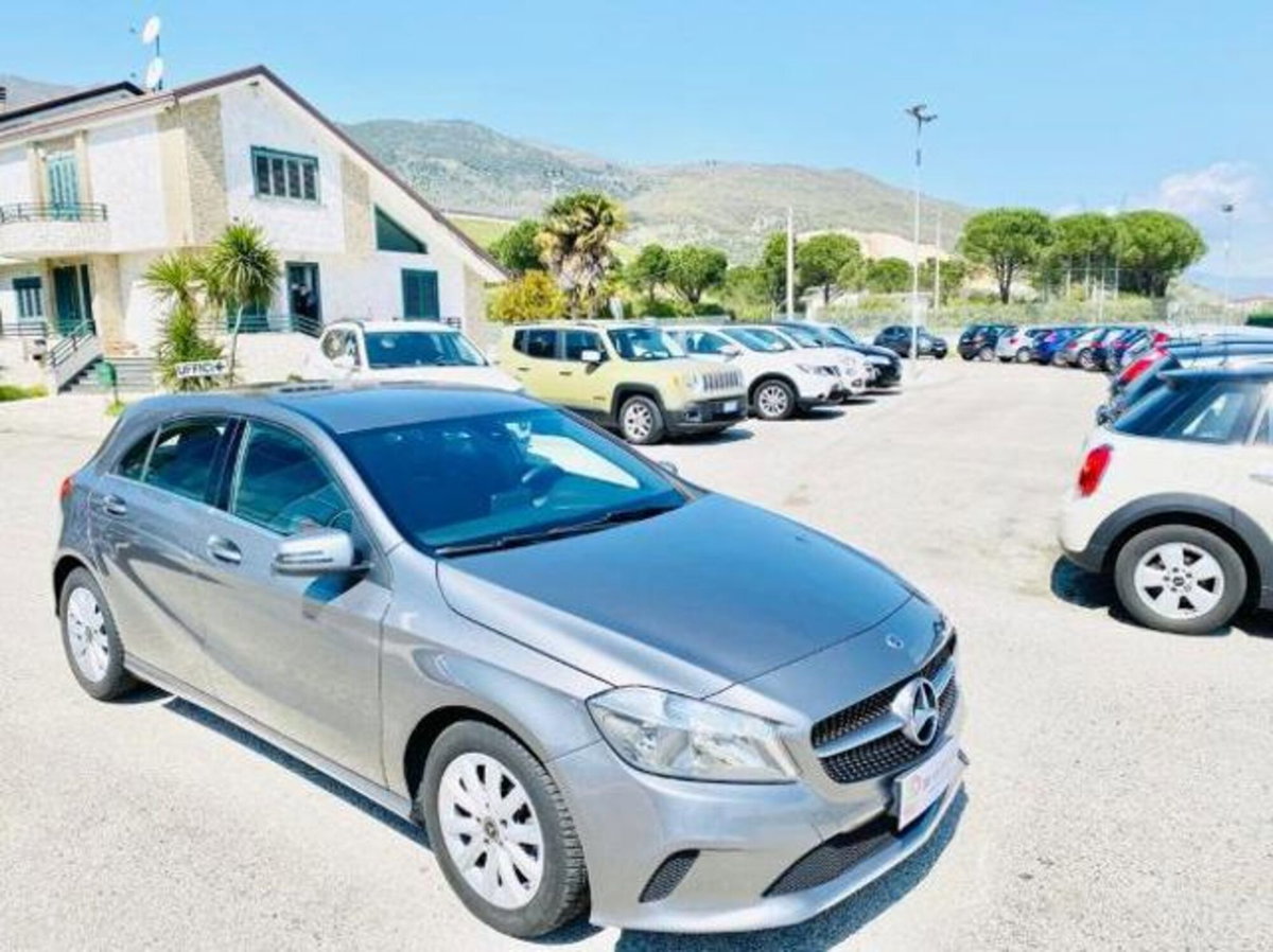 Mercedes-Benz Classe A 160 d Sport (19)