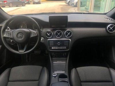Mercedes-Benz Classe A 160 d Sport (2)
