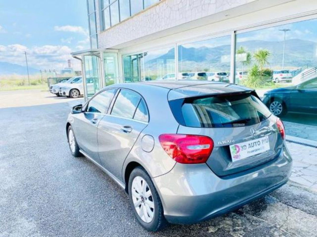 Mercedes-Benz Classe A 160 d Sport (5)