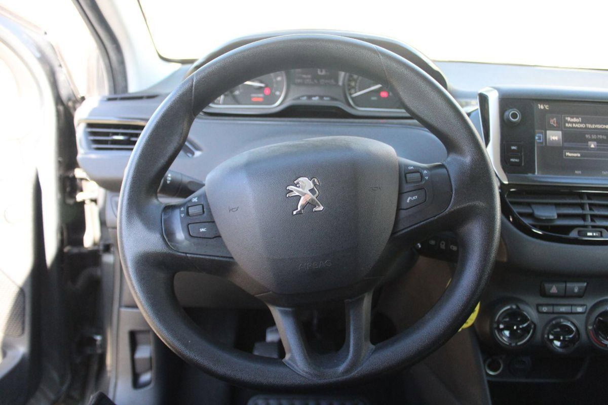 Peugeot 208 75 5 porte Allure (12)