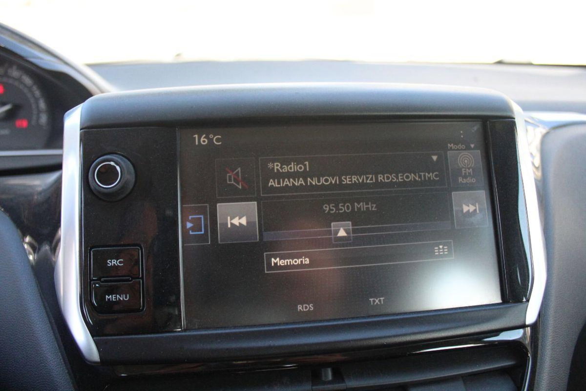 Peugeot 208 75 5 porte Allure (15)