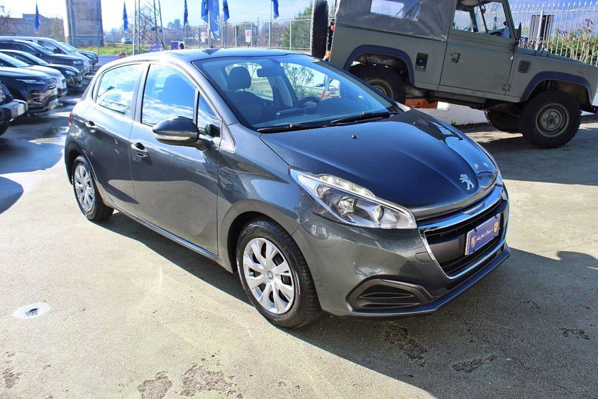 Peugeot 208 75 5 porte Allure (3)