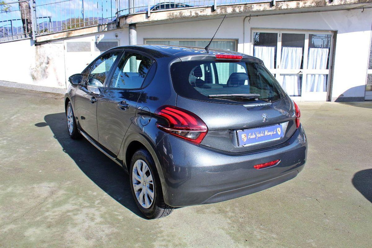 Peugeot 208 75 5 porte Allure (8)
