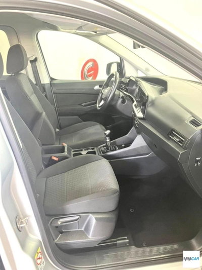 Ford Tourneo Connect 2.0 EcoBlue 122 CV Sport (11)