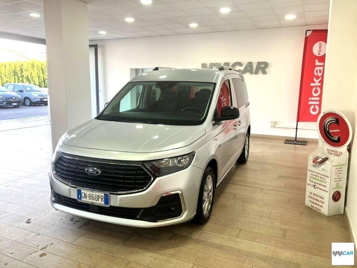 Ford Tourneo Connect 2.0 EcoBlue 122 CV Sport (2)