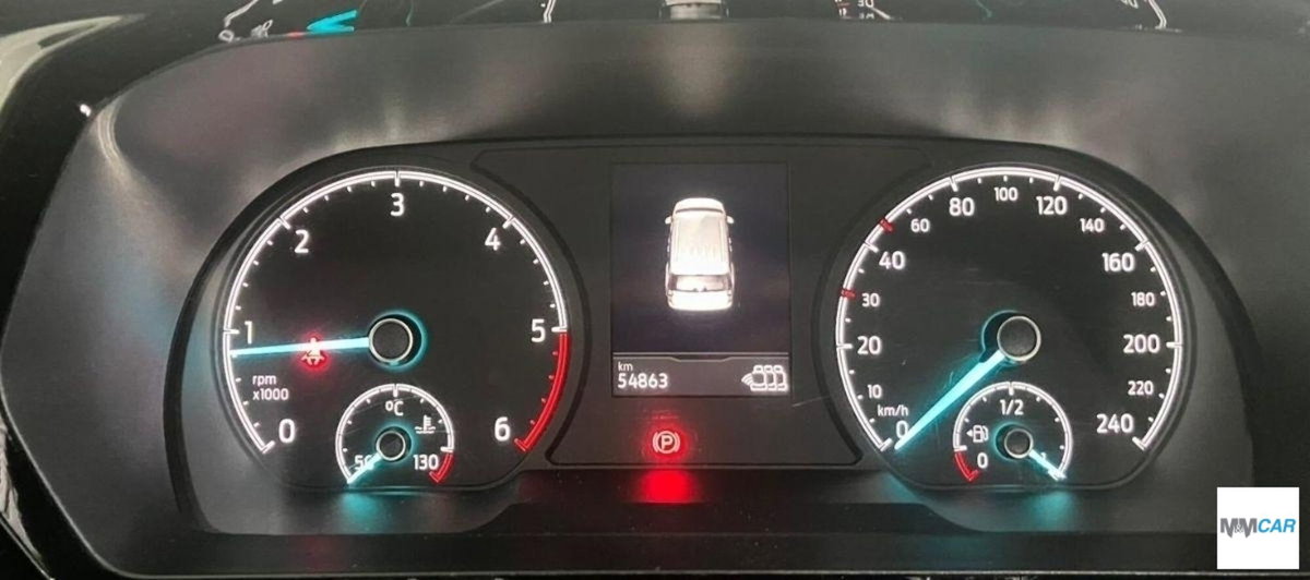 Ford Tourneo Connect 2.0 EcoBlue 122 CV Sport (6)