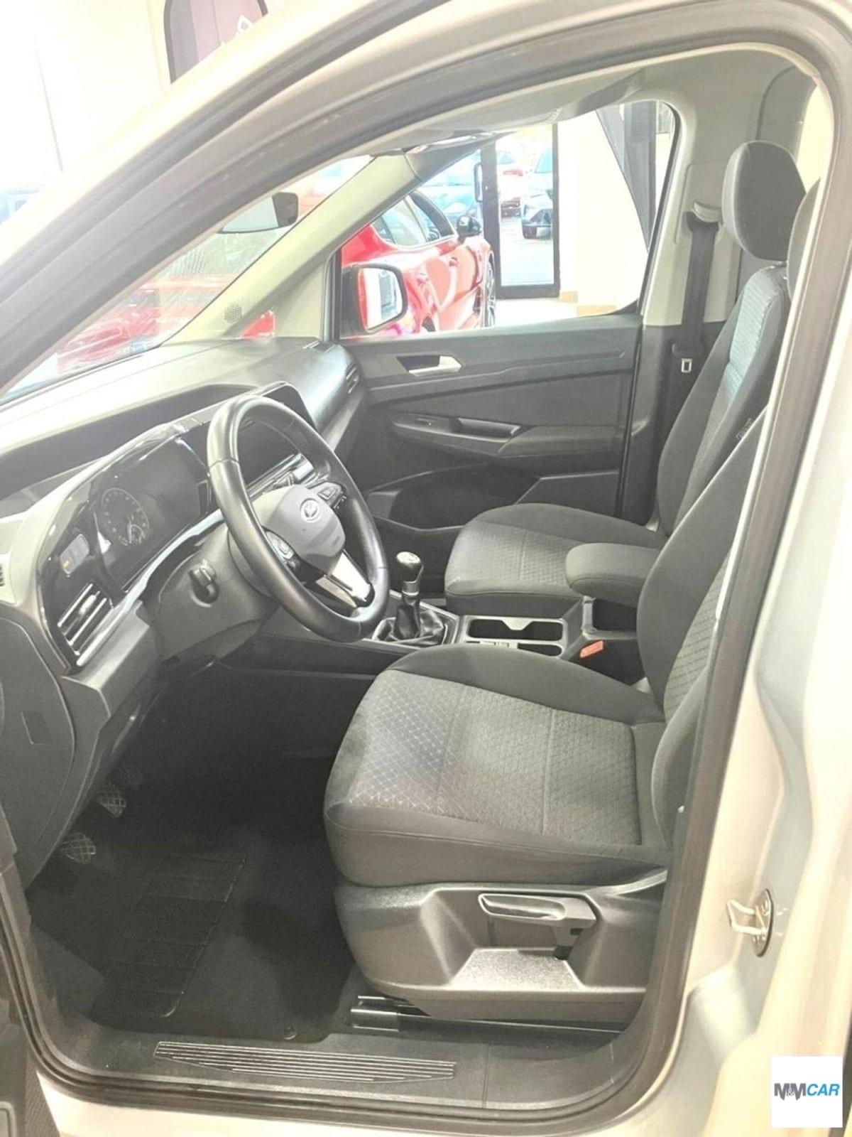 Ford Tourneo Connect 2.0 EcoBlue 122 CV Sport (9)